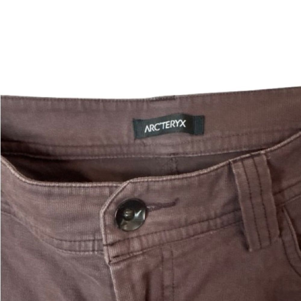 Arc’teryx Burgundy The Murrin Pant, hiking & active pant, mid rise Size 10 - Picture 5 of 10